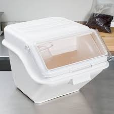 CAJA PARA INGREDIENTES Y GRANOS DE 12.6 GALONES (47.69 LTS) CON CUCHARON Y ETIQUETAS BAKERS MARK