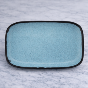 PLATO RECTANGULAR 30.5 X 19 CM MELAMINA AZUL POTTERY MARKET (PRECIO POR 12 PIEZAS)