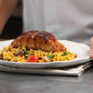 PLATO BASE DE 30.48 cms MARCA WORLD BLANCO BRILLANTE (CAJA CON 12 PIEZAS)