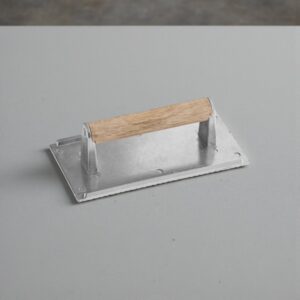 PRENSA PARA CARNE DE HAMBURGUESAS RECTANGULAR DE ALUMINIO CON MANGO DE MADERA 8 X 4 PG