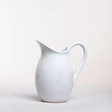 Jarra de porcelana RAK Porcelain ANJU60 Anna de 590 ml color marfil (Precio por 4 piezas)