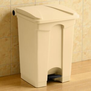 BOTE DE BASURA 12 GAL (48 LTS) RECTANGULAR CON PEDAL Y TAPA COLOR BEIGE LAVEX