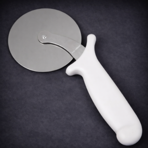 CORTADOR DE PIZZA 4 PG MANGO BLANCO (PRECIO POR 12 PIEZAS)