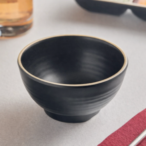 TazÃ³n De Melamina Negra Mate De 15 Oz. Con Borde Marfil Acopa Ugoki (Precio Por 12 Piezas)