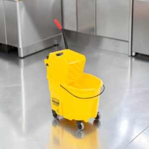 TINA TRAPEADOR CON EXPRIMIDOR 35 QT COLOR AMARILLO FG758088YEL RUBBERMAID