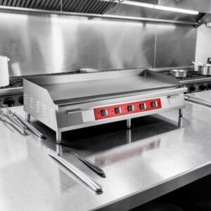 PLANCHA ELECTRICA 152 CMS ACERO INOXIDABLE EG60C CON RANGO DE TEMPERATURA DE 150 - 570 GRADOS FARENHEIT 208/240V 17,500W PESO:209 KG AVANTCO