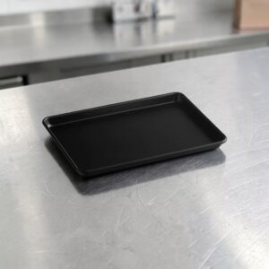 CHAROLA ALUMINIO 13 X 18 PG (33 X 45 CM) CALIBRE 18 COLOR NEGRO